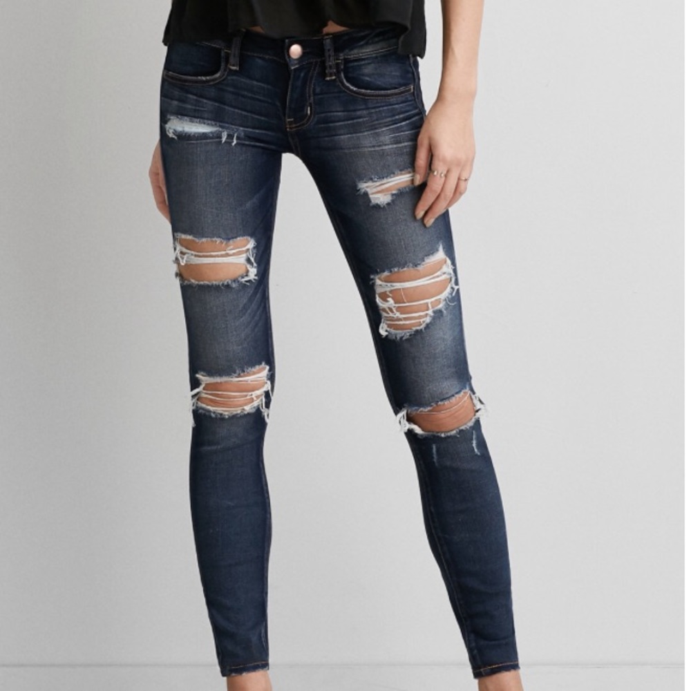 AE DENIM X SUPER LOW RISE RIPPED JEGGING